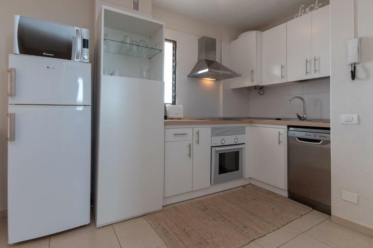 Great 2 Beds Apartment Los Cristianos Los Cristianos  Esterno foto