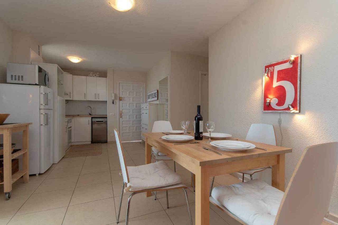 Great 2 Beds Apartment Los Cristianos Los Cristianos  Esterno foto